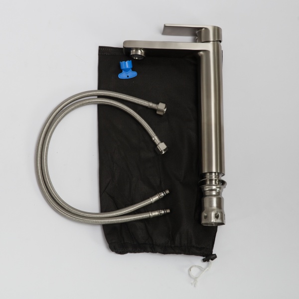 Смеситель для раковины BelBagno Nova NOV-LMC-IN сатин