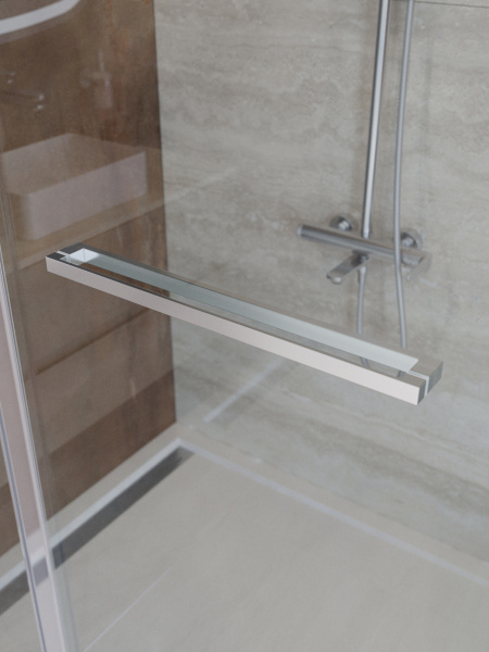 Душевой угол Cezares Lux LUX-AH-FS-11-130/80-C-CR прямоугольный 130x80 стекла прозрачные, профиль хром