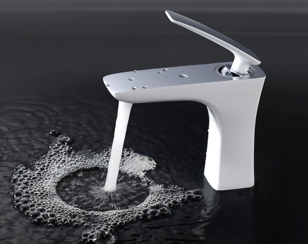 Смеситель для раковины Timo Helmi 4061/00-16F белый/хром