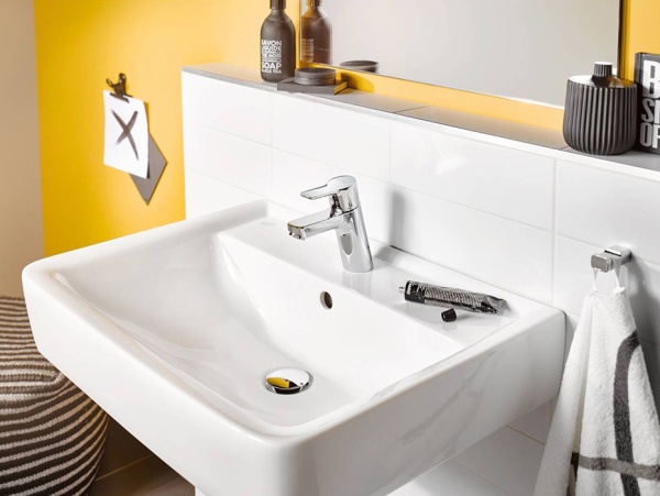 Смеситель для раковины Kludi Pure&amp;Easy 370280565 хром