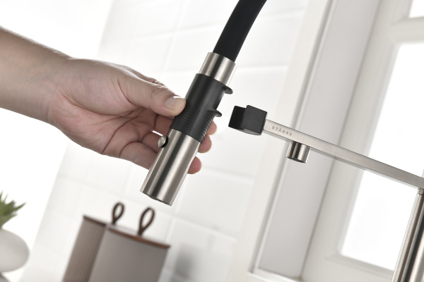 Смеситель для кухни Paulmark Gravity Gr213888-BS с подключением к фильтру нержавеющая сталь