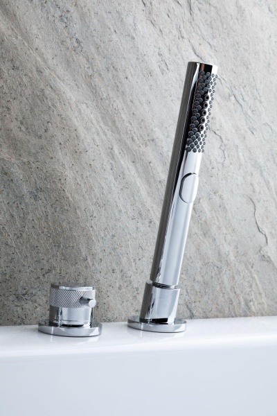 Смеситель для ванны Allen Brau Priority 5.31007-00 на борт ванны 
без термостата хром