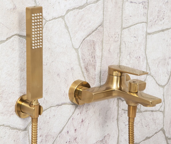 Смеситель для ванны или душа Wasserkraft Aisch 5501 настенный 
без термостата матовое золото