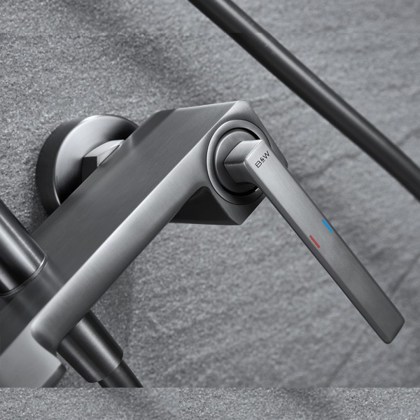 Душевая система со смесителем Black&White Universe UK5015MG монтаж настенная без термостата вороненая сталь