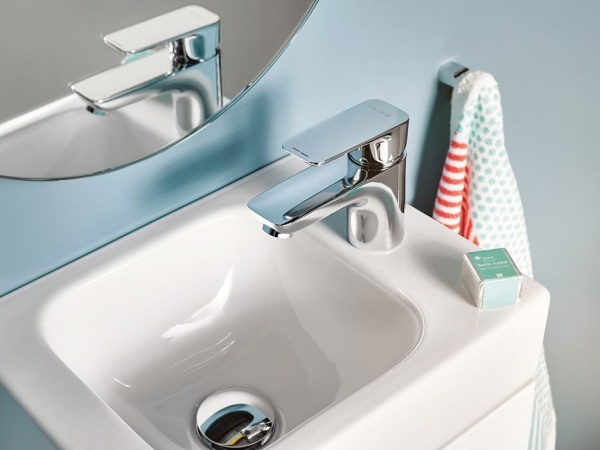 Смеситель для раковины Kludi Pure&Style 400280575 хром