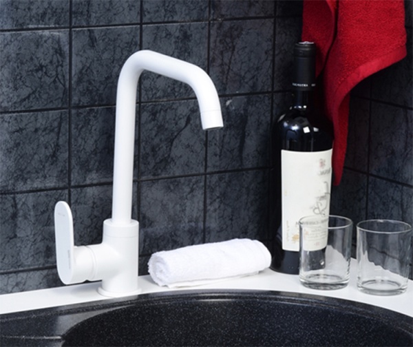 Смеситель для кухни Wasserkraft Mindel 8507 без подключения к фильтру белый