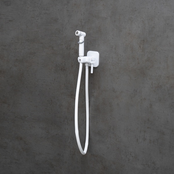 Гигиенический душ Lemark Solo LM7165MW встраиваемый в стену белый матовый