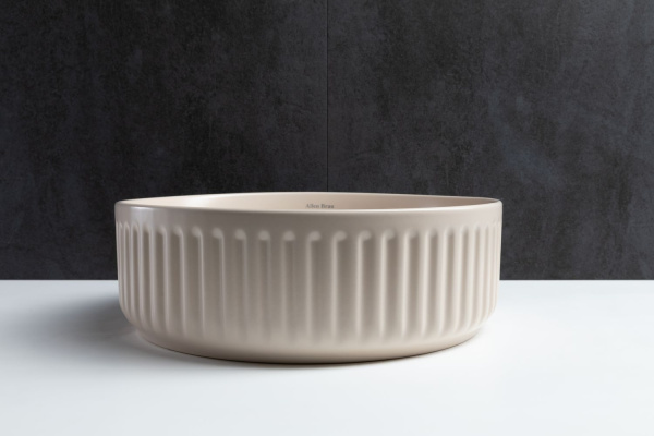 Раковина накладная круглая Allen Brau Fantasy 4.11032.IV керамика цвет бежевый