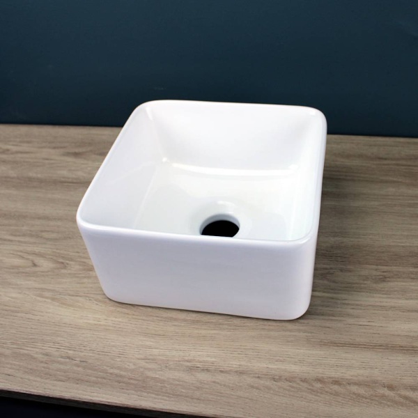 Раковина Maretti Umbria UM13NS15-844 накладная цвет белый