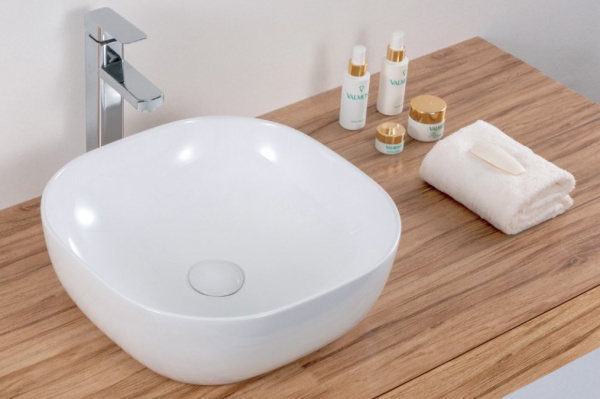 Раковина накладная квадратная  BelBagno  BB1301 фаянс цвет белый