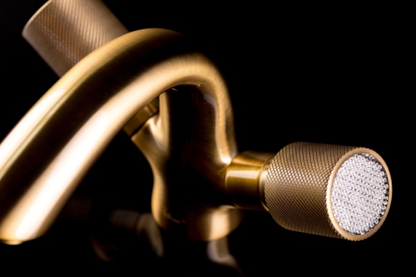 Смеситель для раковины Boheme Royal Cristal 311-Royal/CRST бронза