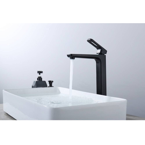 Смеситель для раковины Raglo  R51.15.06 черный матовый