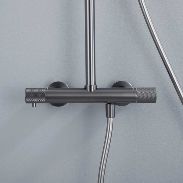 Душевая система со смесителем Vincea Desire VSFS-1D0TGM монтаж настенная с термостатом вороненая сталь