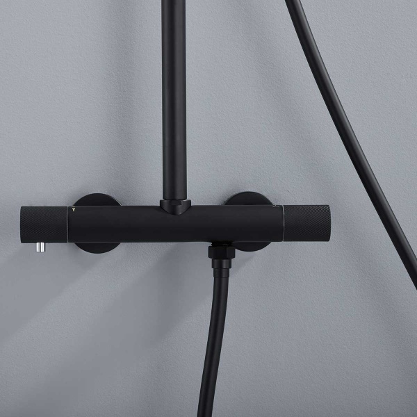 Душевая система со смесителем Vincea Desire VSFS-1D0TMB монтаж настенная с термостатом черный